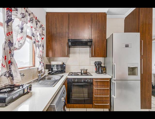 1 BEDROOM APARTMENT FOR SALE IN LONEHILL